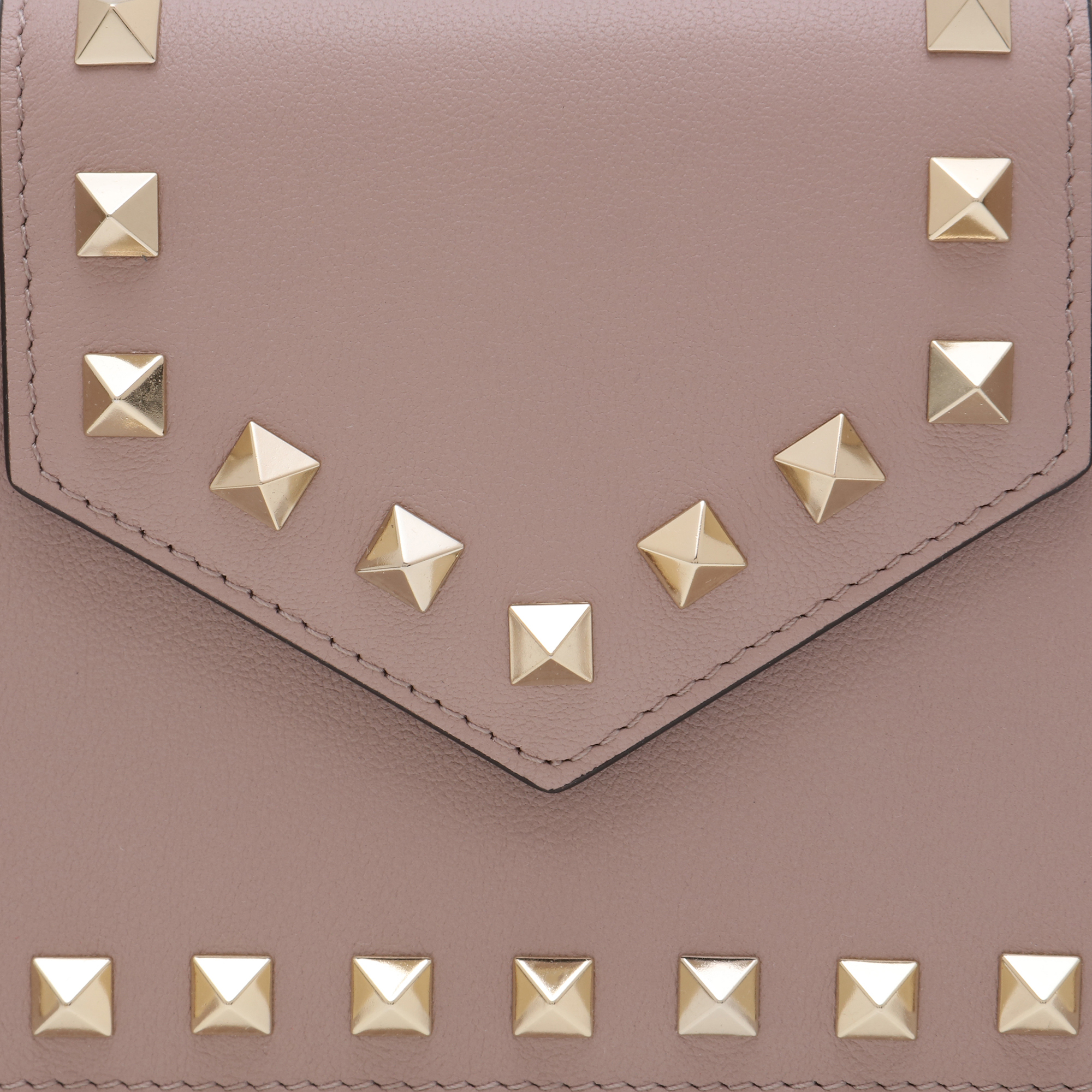 

Rockstud phone case, Beige