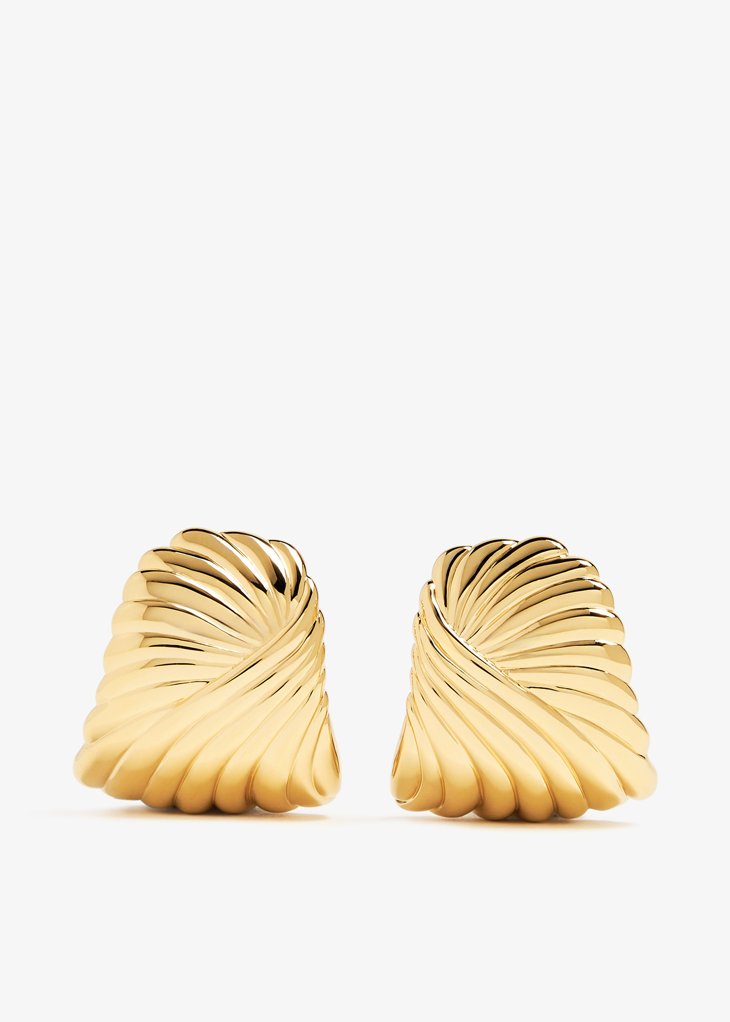 

Ripple oversized stud earrings, Gold