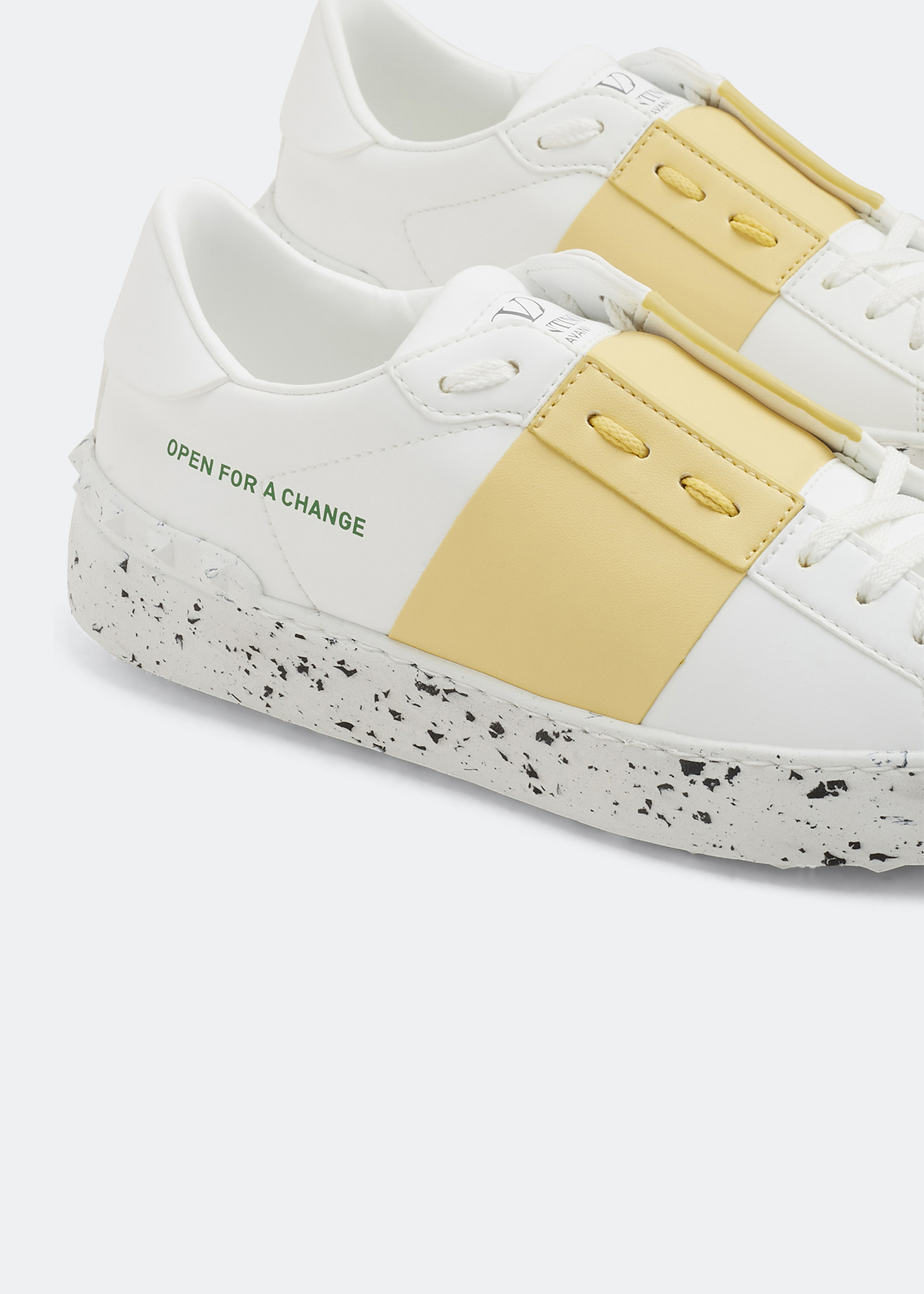 

Open for a Change sneakers, White