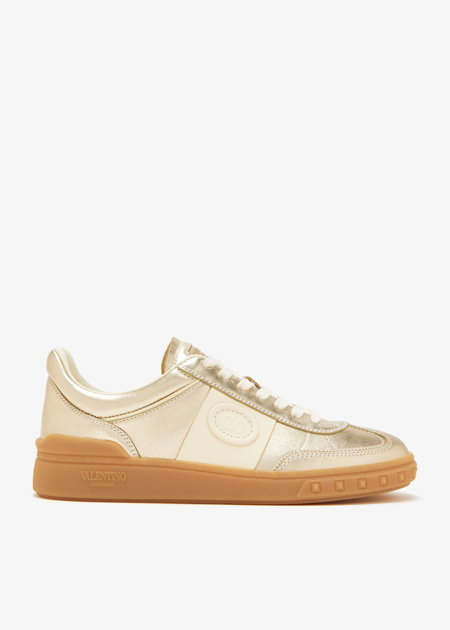 

Upvillage sneakers, Gold