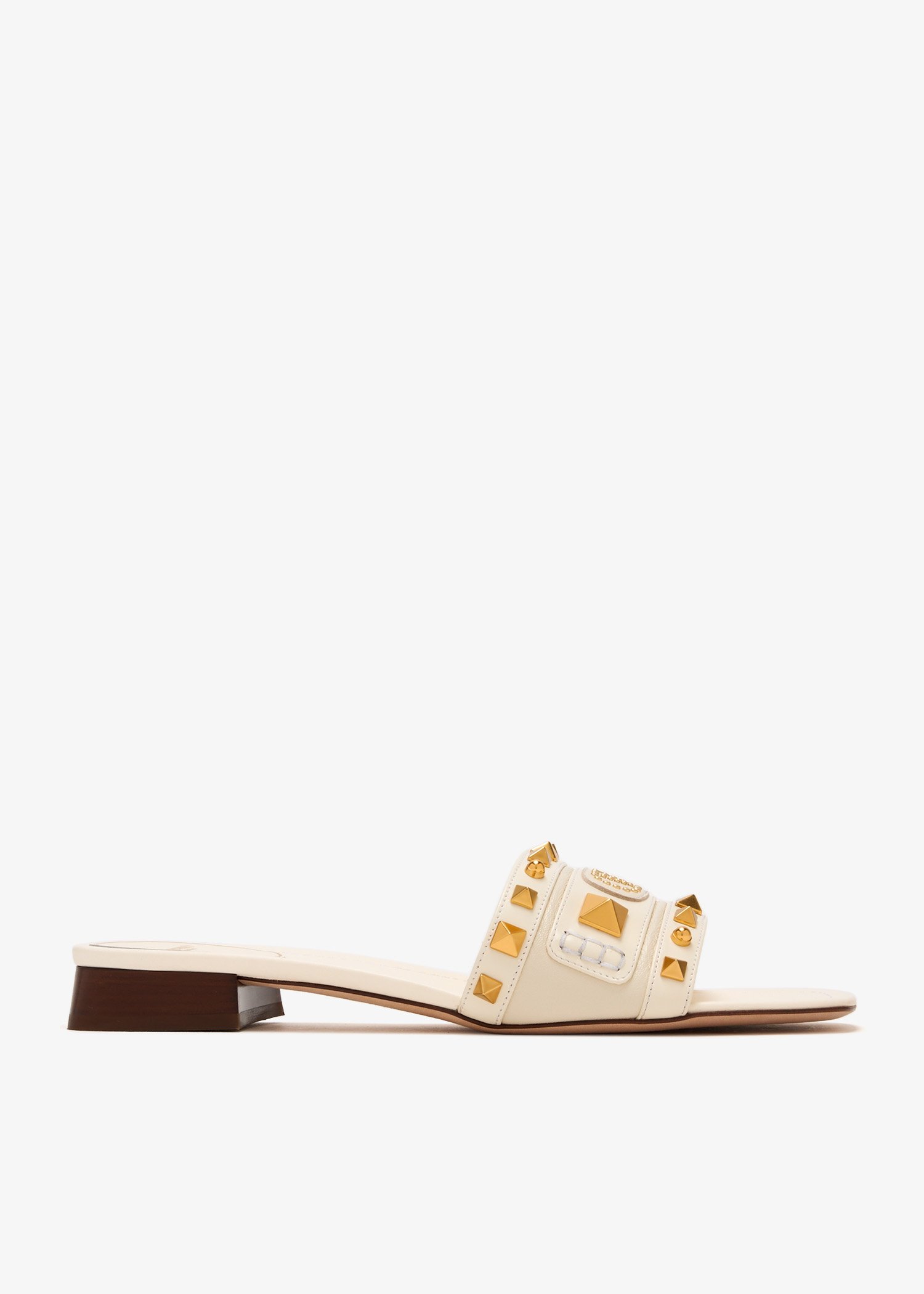 

VLogo Rockstud sandals, White