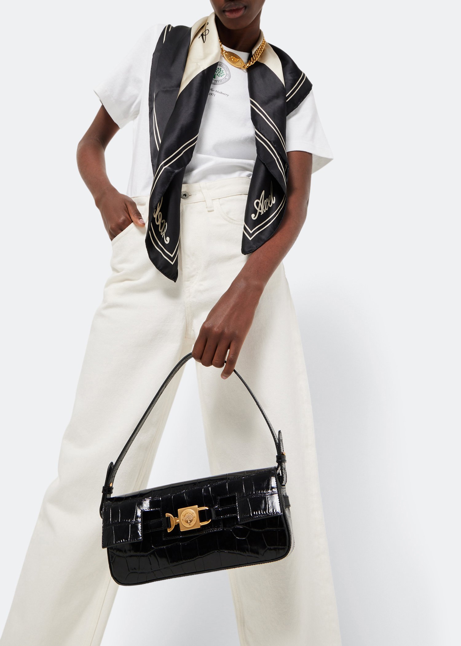Axel arigato bum bag 2025