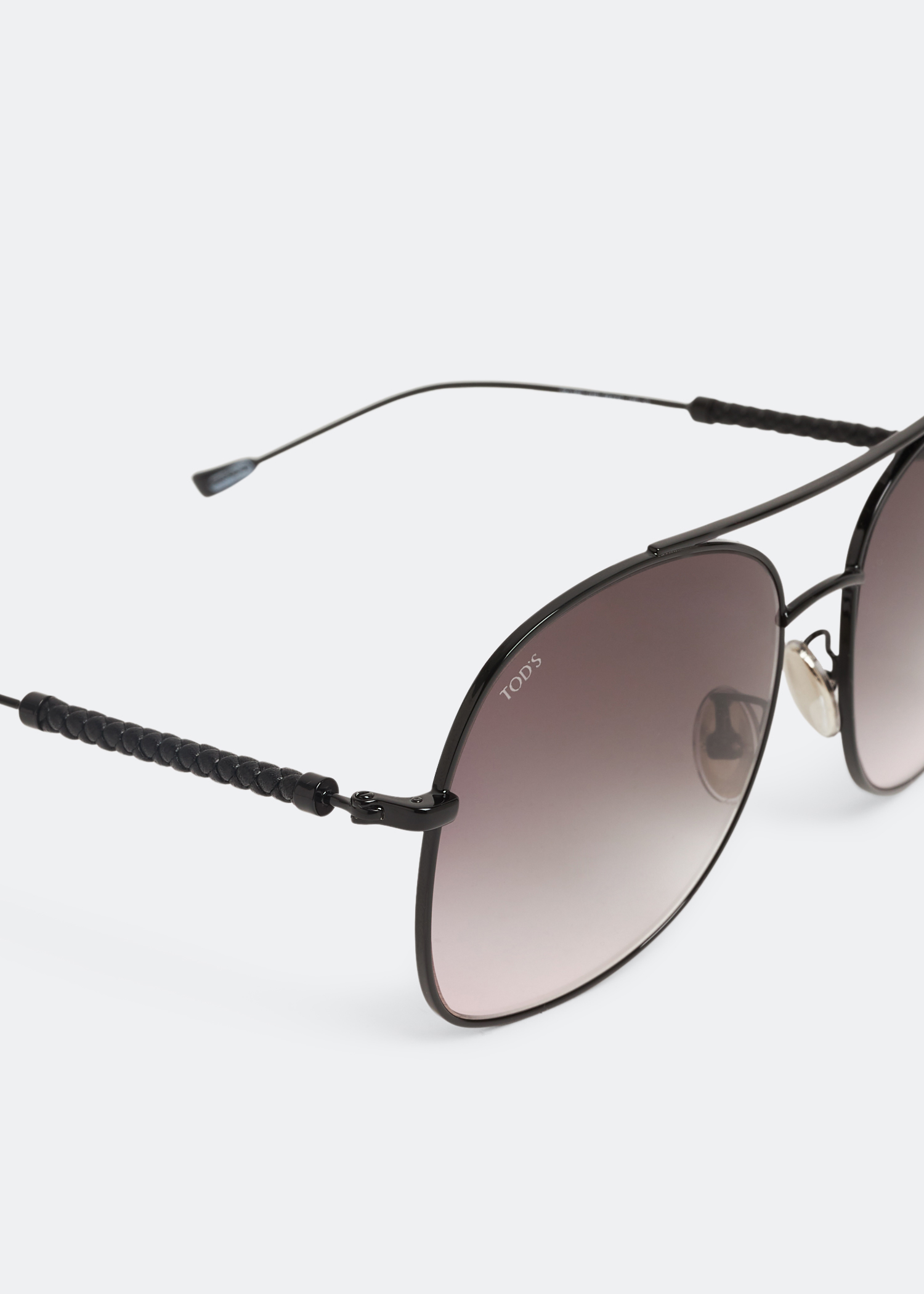 

Aviator sunglasses, Black