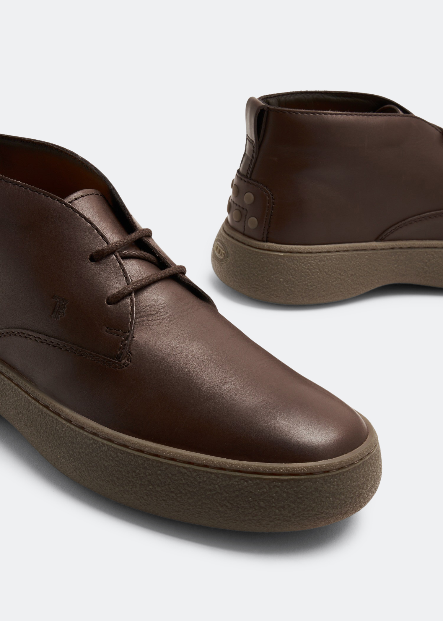 Tod's W. G. Desert leather boots for Men - Brown in UAE
