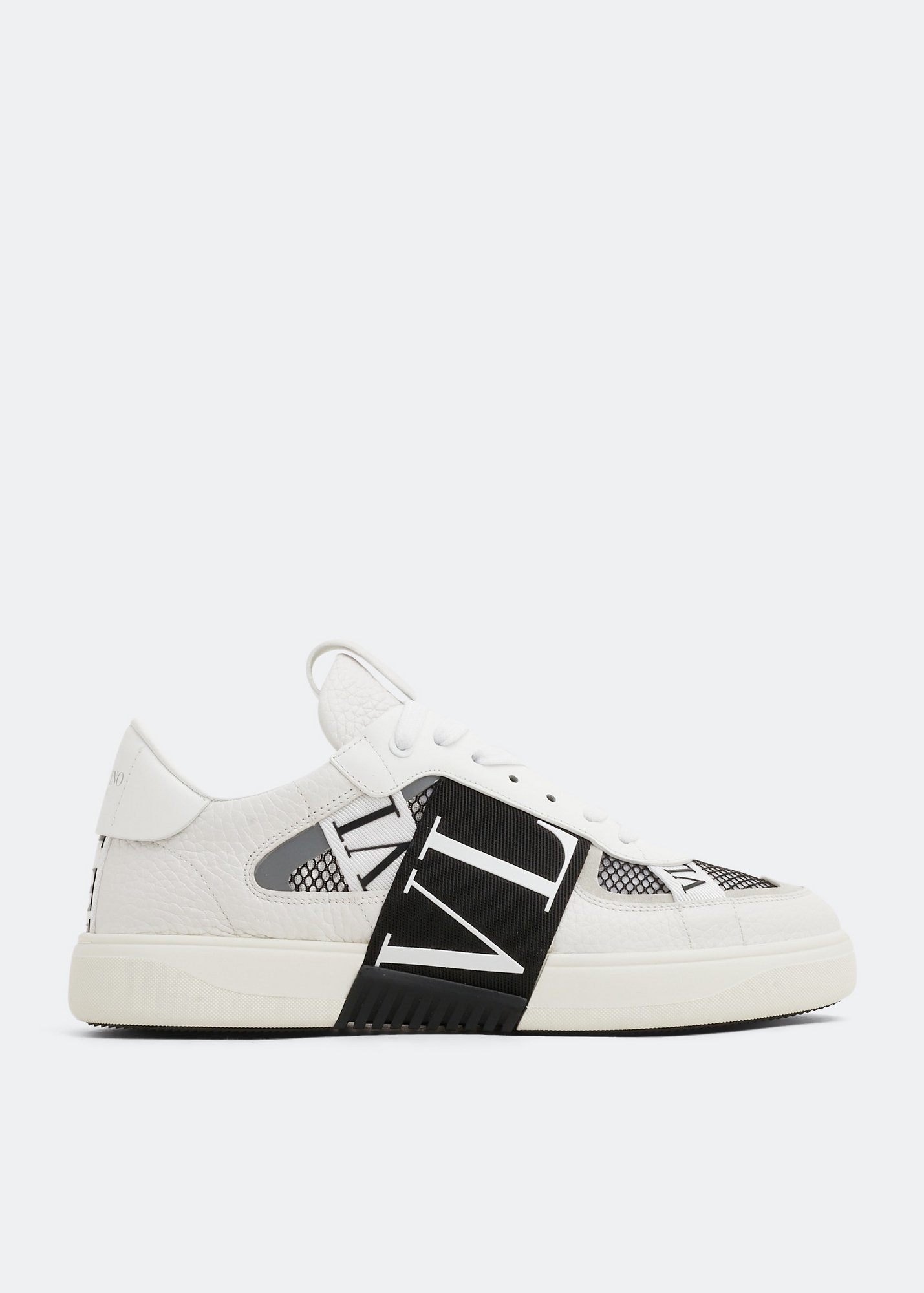 

VL7N sneakers, White