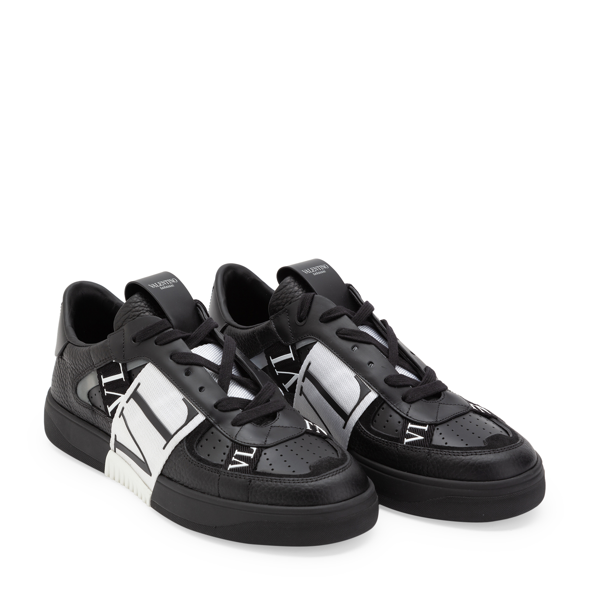 

VL7N sneakers, Black