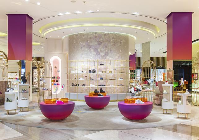 onitsuka tiger store in dubai mall